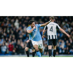 Pep Guardiola nahm Änderungen in der Startelf von Manchester City vor